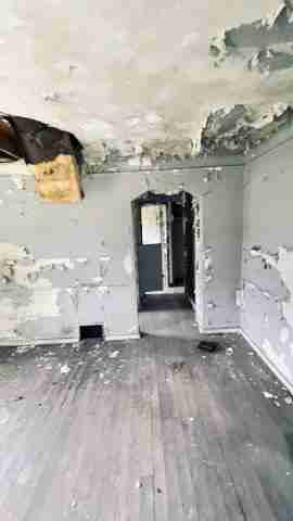 14680 Troester (13).jpg